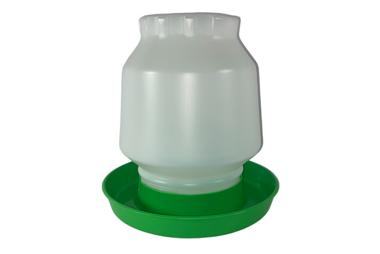 1 Gallon Plastic Poultry Fount